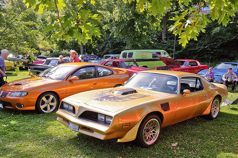 Car show